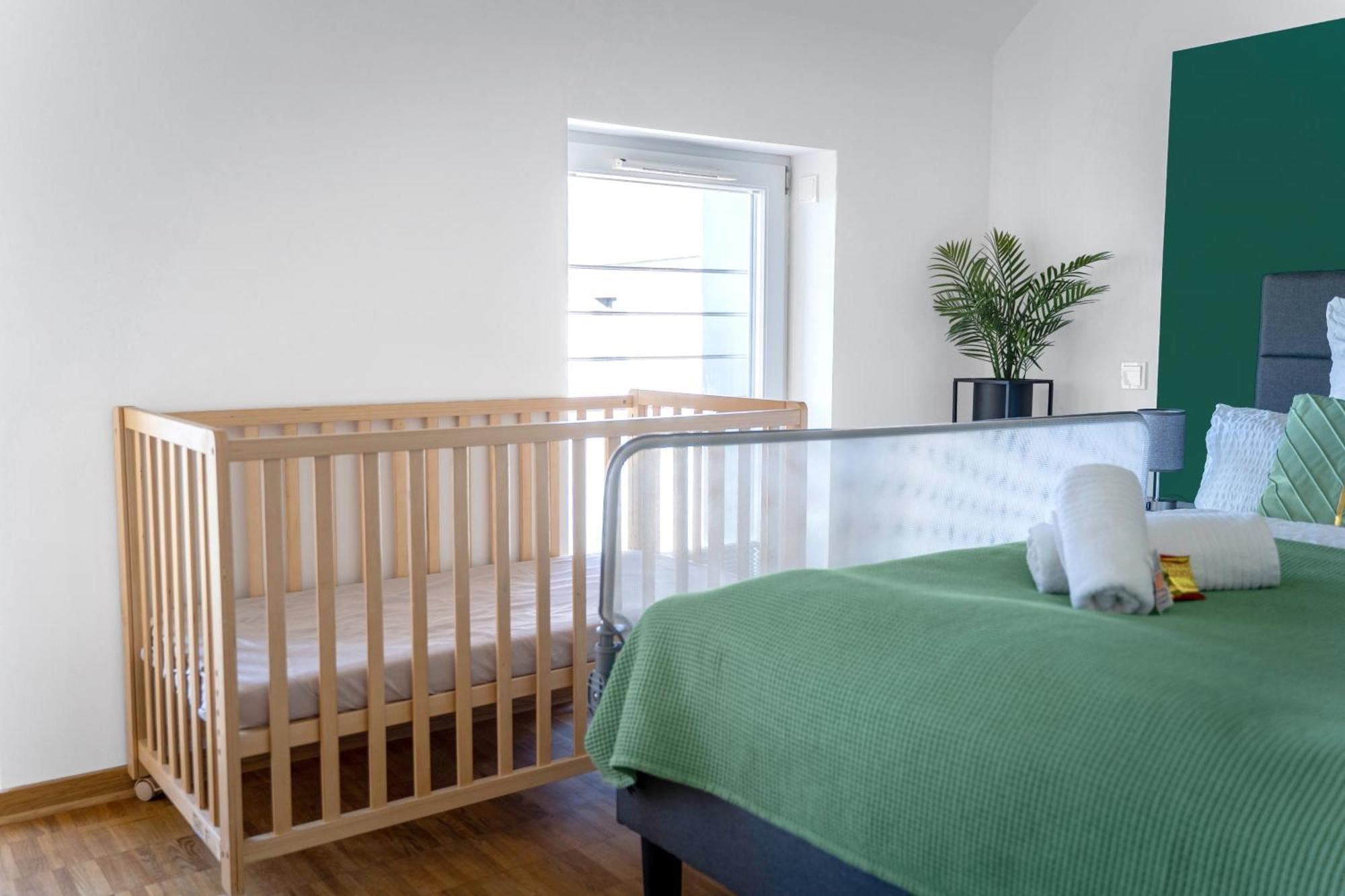 Appartamento Dnd Design Loft I 170Qm I Parken I Balkon I Workstation I Netflix I Kaffee I Waschmaschine I Trockner I Xbox I Ausblick Würzburg Esterno foto
