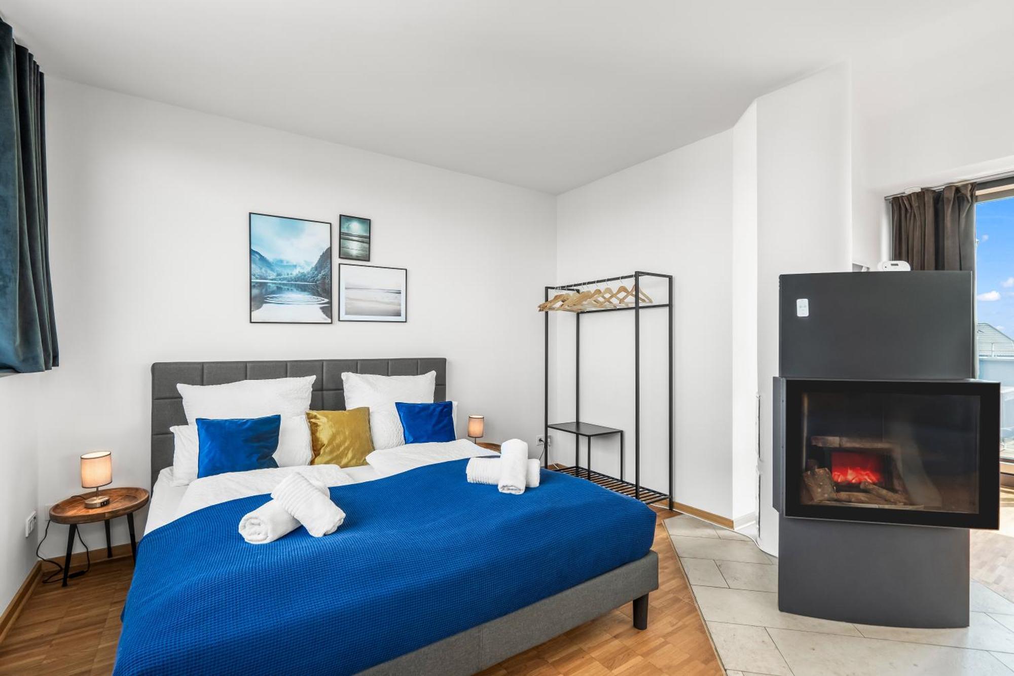Appartamento Dnd Design Loft I 170Qm I Parken I Balkon I Workstation I Netflix I Kaffee I Waschmaschine I Trockner I Xbox I Ausblick Würzburg Esterno foto